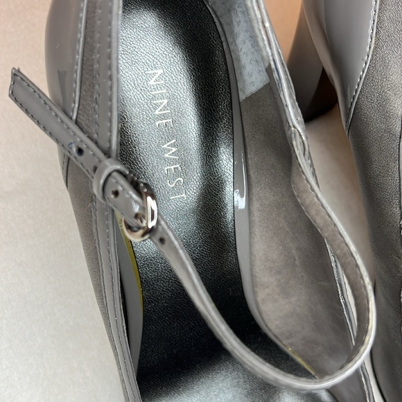 Nine West High Heel Shoes Slate Gray Size 7.5 Patent Toe/Heel Ankle Strap GREAT - Picture 4 of 14